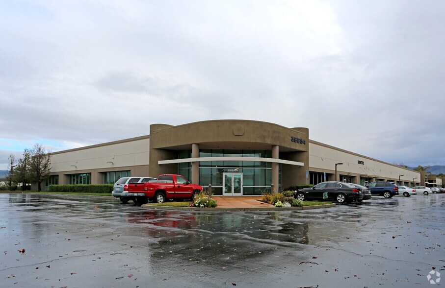 Primary Photo Of 39660-39684 Eureka Dr, Newark Light Manufacturing For Lease