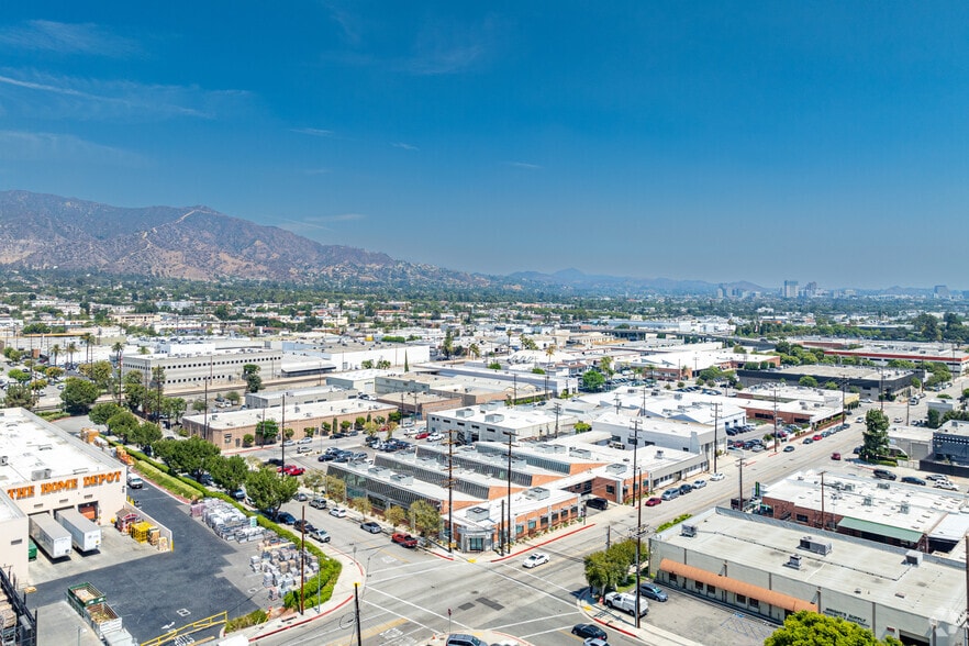 More Photos Of 1845 Flower St, Glendale Office For Lease