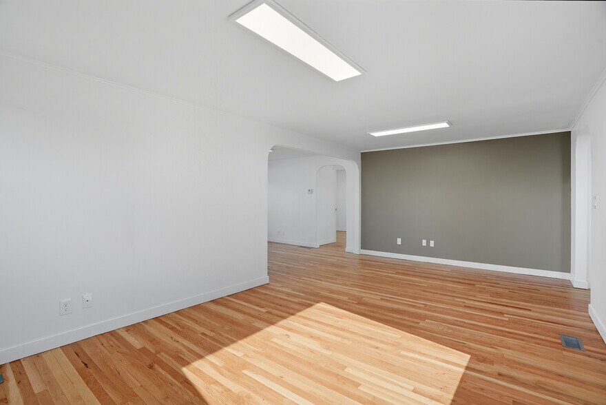 More Photos Of 15813 E Sprague Ave, Spokane Valley Land For Lease