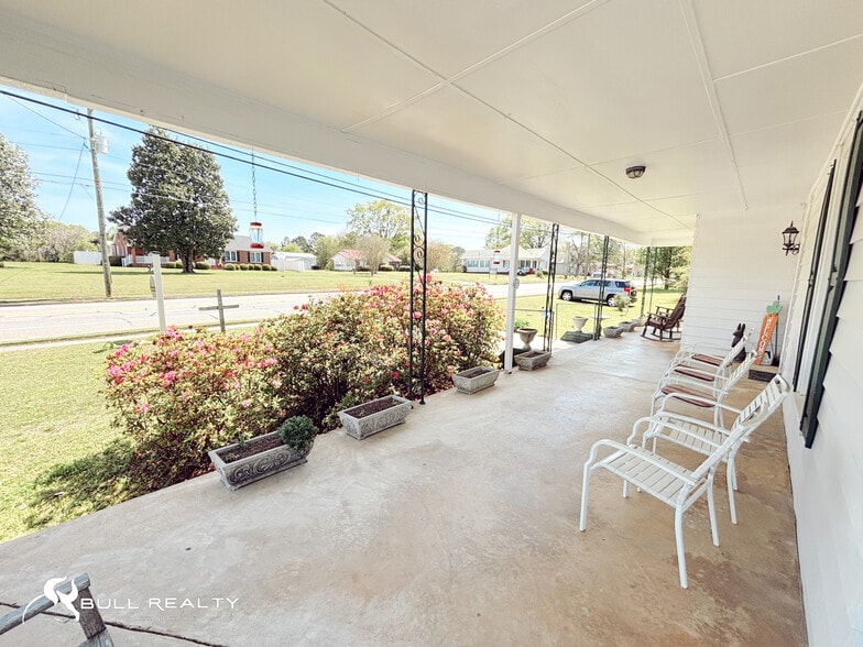 More Photos Of 185 S Hulin Ave, Tignall Assisted Living For Sale