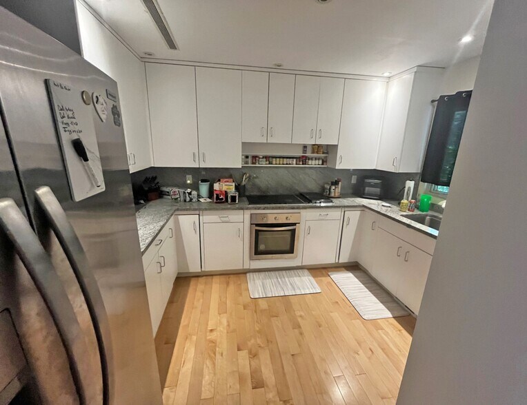 More Photos Of 263 South St, Holliston Apartments For Sale