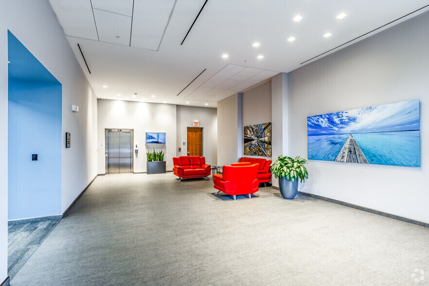 More Photos Of 22365 Broderick Dr, Sterling Medical For Lease