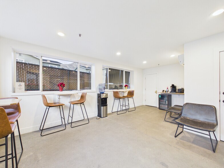 More Photos Of 3930 Woodside Blvd, Hailey Industrial For Sale