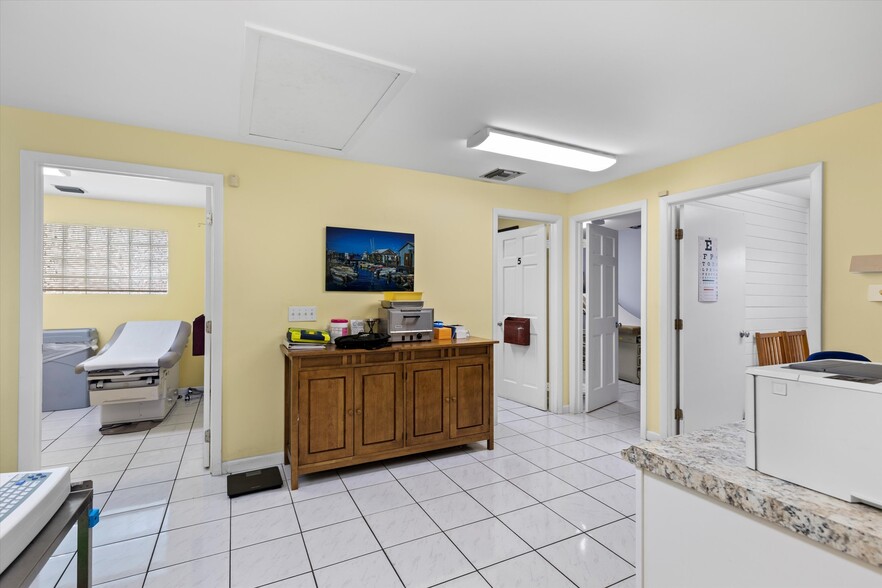 More Photos Of 1501 Government Rd, Key West Freestanding For Sale