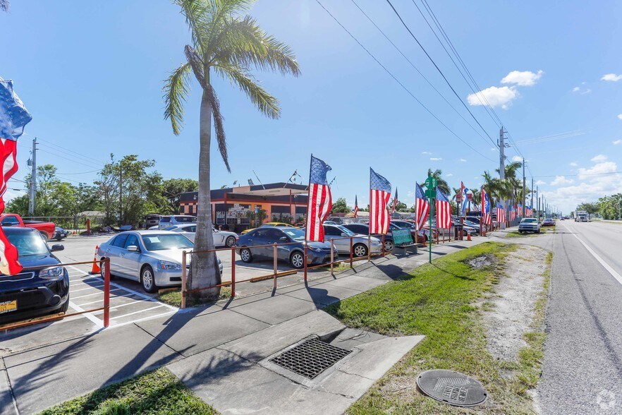 More Photos Of 22825 S Dixie Hwy, Miami Freestanding For Lease
