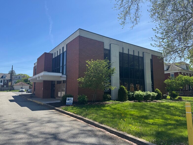 More Photos Of 2505 N Front St, Harrisburg Office For Lease