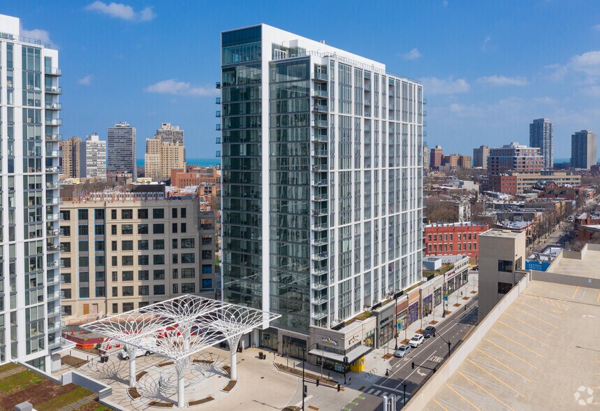 More Photos Of 2376-2380 N Lincoln Ave, Chicago Unknown For Lease