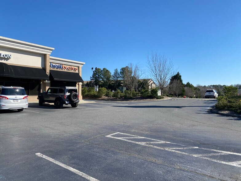More Photos Of 5105-5107 Piper Station Dr, Charlotte Storefront Retail Office For Sale
