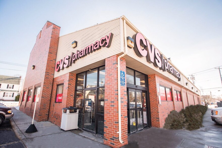 More Photos Of 369 Main St, East Haven Drugstore For Sale