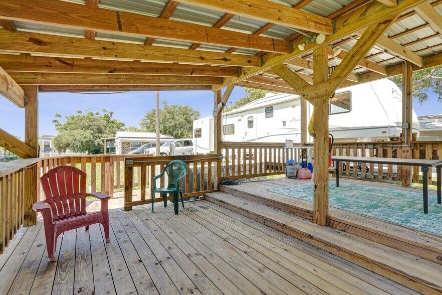 More Photos Of , Moore Haven Multifamily For Sale