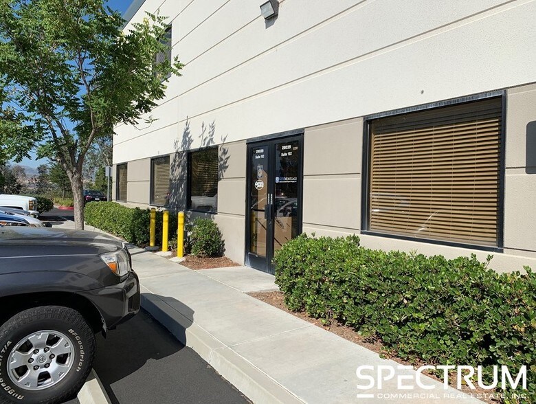 More Photos Of 28041 Smyth Dr, Valencia Light Manufacturing For Lease