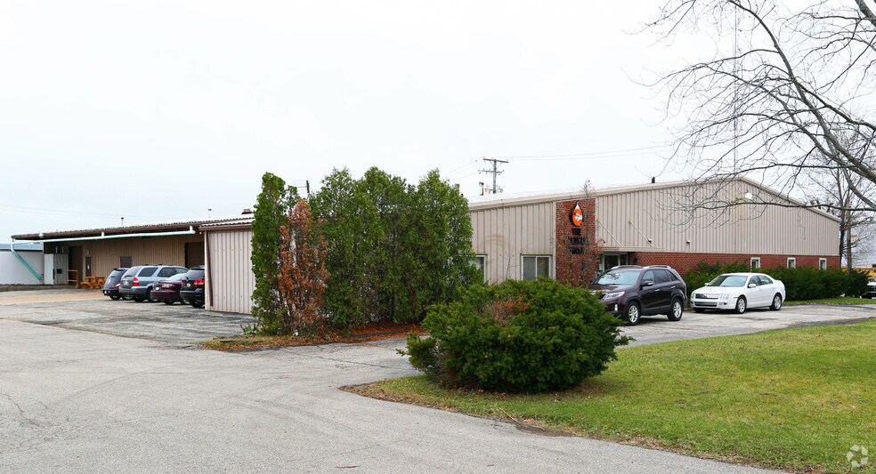 Primary Photo Of 5055 26th Ave, Rockford Industrial For Lease