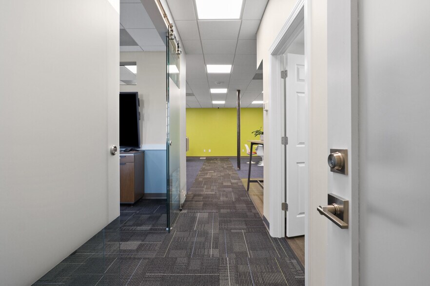 More Photos Of 761B Monroe St, Herndon Office Residential For Lease