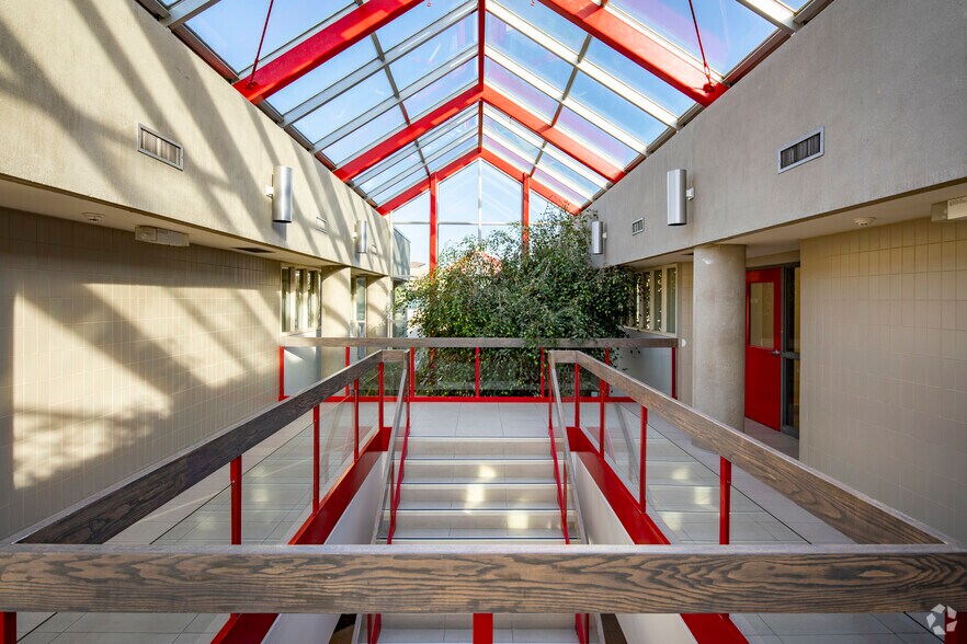 More Photos Of 60 Centurian Dr, Markham Office For Lease