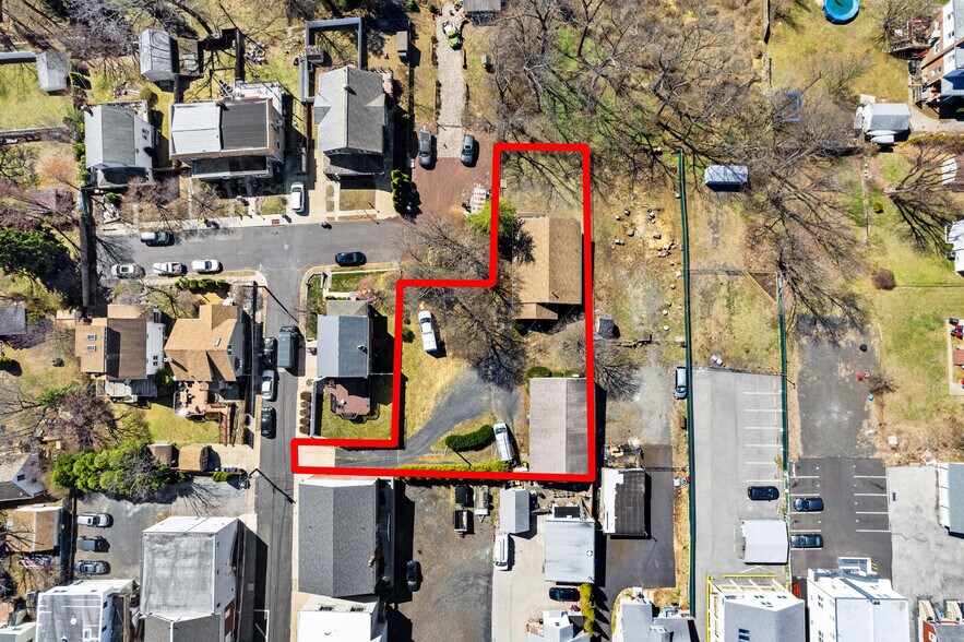 More Photos Of 309 Lynwood Ave, Jenkintown Warehouse For Sale