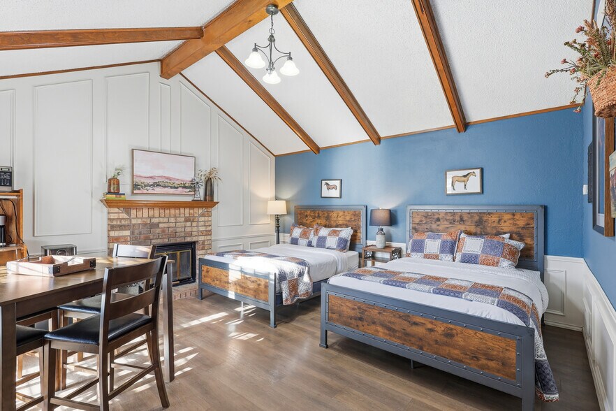 More Photos Of 201 N State St, Fort Davis Hotel For Sale