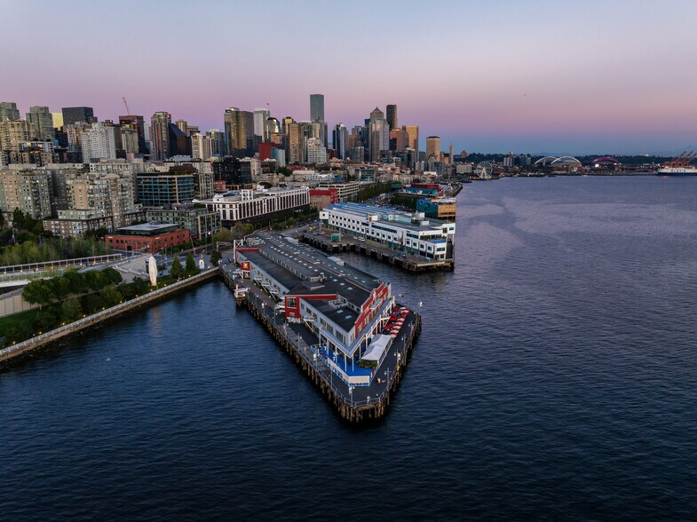 More Photos Of 2801 Alaskan Way, Seattle Coworking Space