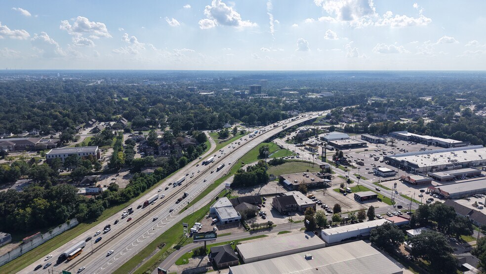 More Photos Of 8976 Interline Ave, Baton Rouge Storefront Retail Office For Lease
