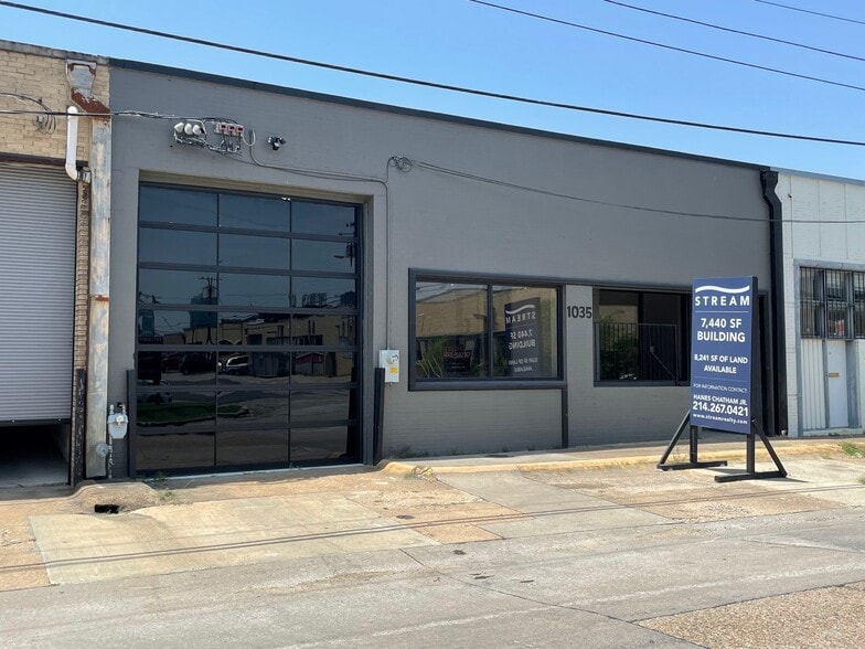 More Photos Of 1035 E Levee St, Dallas Showroom For Sale