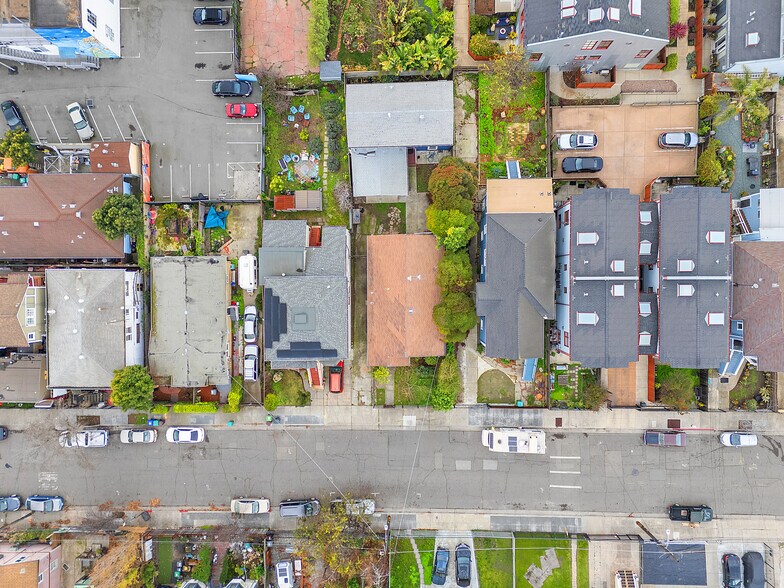 More Photos Of 3031 Chestnut St, Oakland Multifamily For Sale