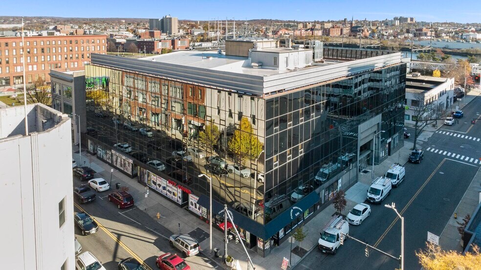 More Photos Of 100 Fairfield Ave, Bridgeport Office Residential For Lease