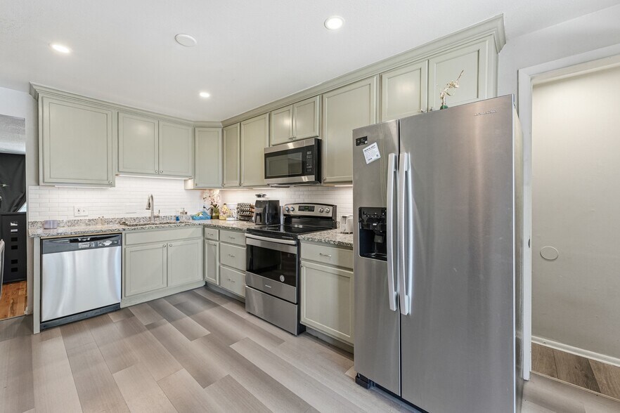 More Photos Of 13611 E Nevada Pl, Aurora Multifamily For Sale