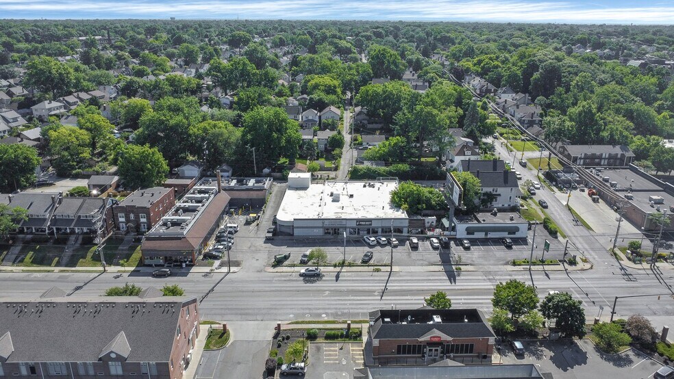 More Photos Of 2840-2848 N High St, Columbus General Retail For Sale