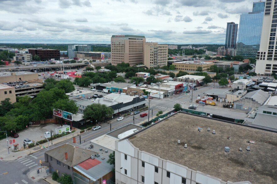 More Photos Of 701-713 Red River St, Austin Freestanding For Sale