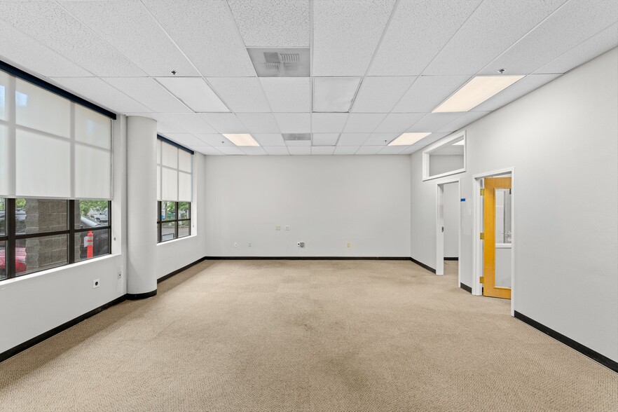 More Photos Of 2030 NE Martin Luther King Jr Blvd, Portland Office For Lease
