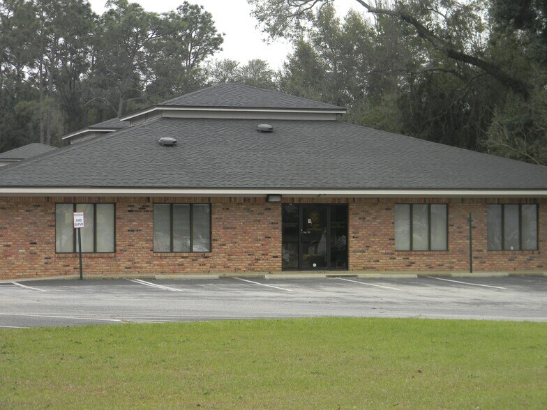 More Photos Of 6706 N 9th Ave, Pensacola Medical For Lease