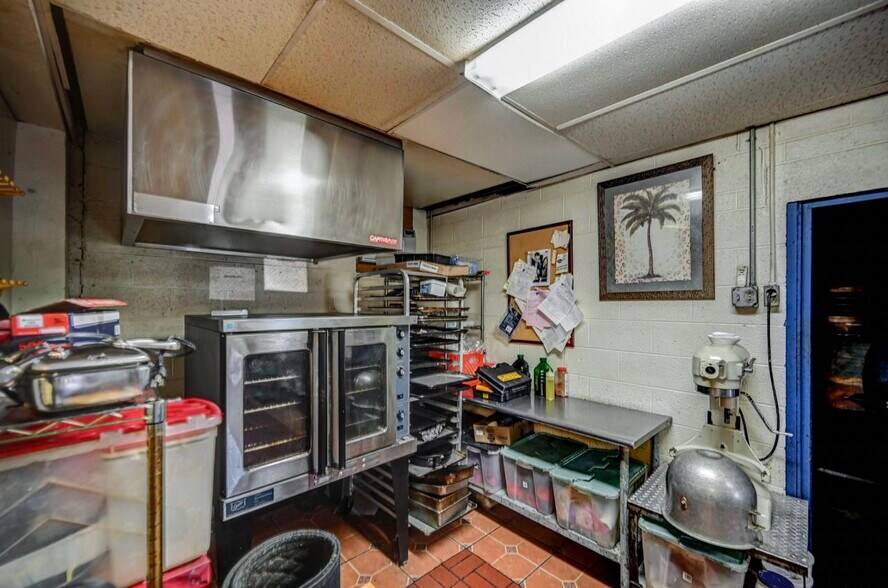 More Photos Of 501 Main St, Honesdale Restaurant For Sale