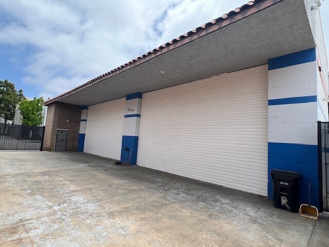 More Photos Of 3739-3741 Robertson Blvd, Culver City Service For Sale
