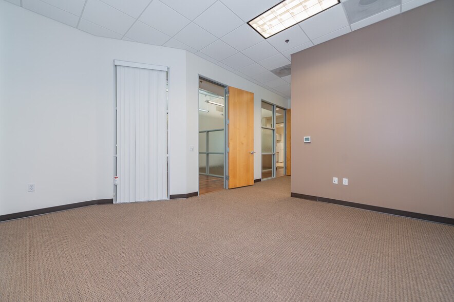 More Photos Of 8925 Research Dr, Irvine Office For Sale