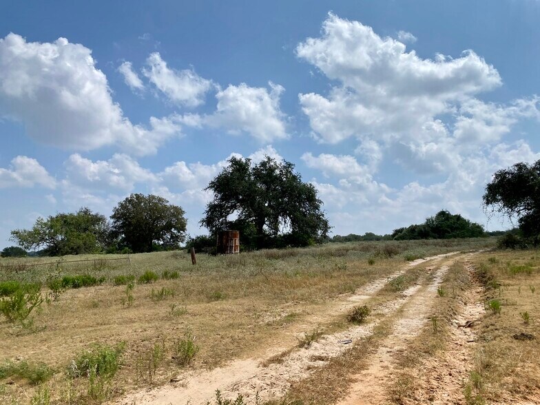 More Photos Of 22630 Campbellton Rd, San Antonio Land For Sale