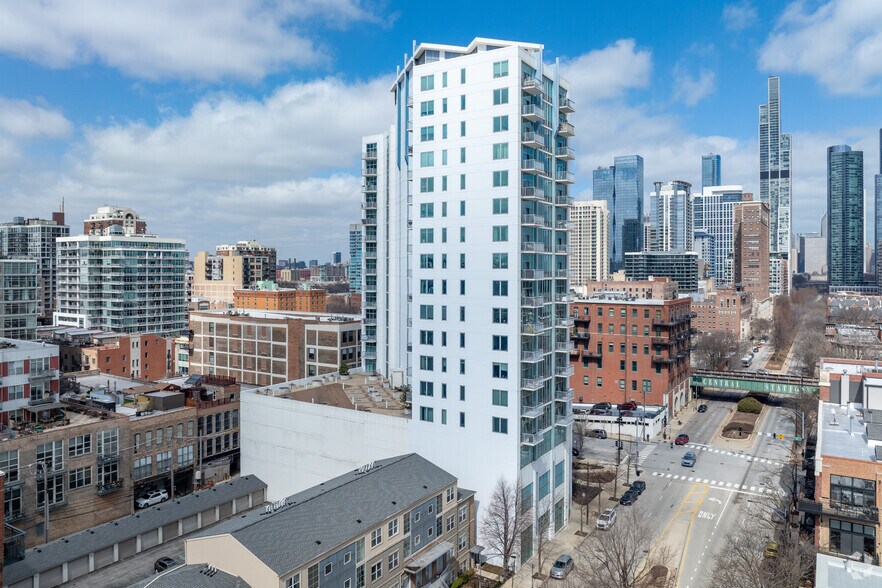 More Photos Of 1600 S Indiana Ave, Chicago Apartments For Sale