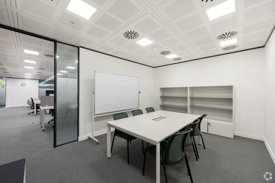 More Photos Of 35 New Broad St, London Coworking Space