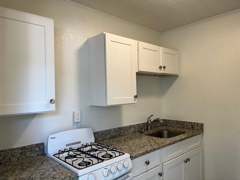 More Photos Of 511 N 2nd St, Fort Pierce Apartments For Sale