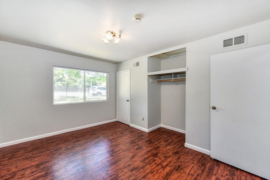 More Photos Of 7710 Sunset Ave, Fair Oaks Assisted Living For Sale