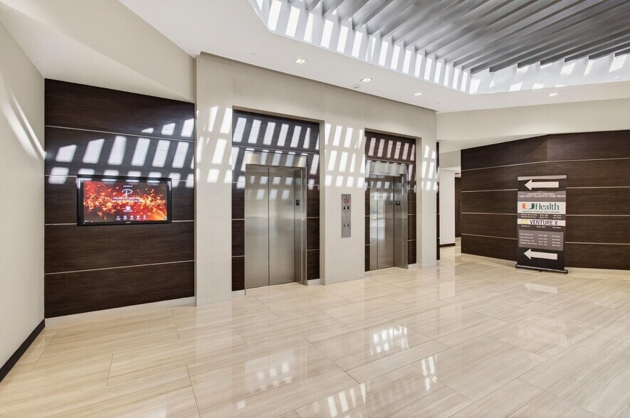 More Photos Of 1489-1499 W Palmetto Park Rd, Boca Raton Unknown For Lease