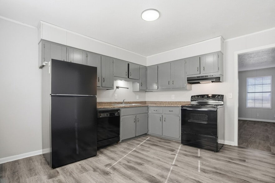 More Photos Of , Portland Multifamily For Sale