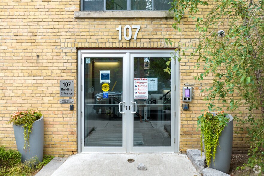 More Photos Of 107 Atlantic Ave, Toronto Office For Lease