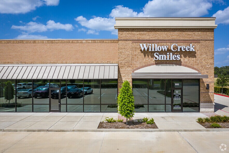 More Photos Of 9166 FM 2920 Rd, Tomball Unknown For Lease