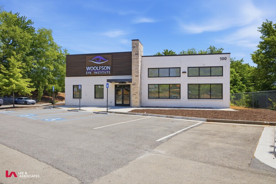 More Photos Of 100 River Pointe Pky, Canton Medical For Lease