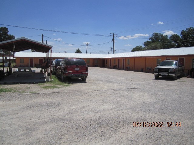 More Photos Of 239 TX-302, Kermit Hotel For Sale