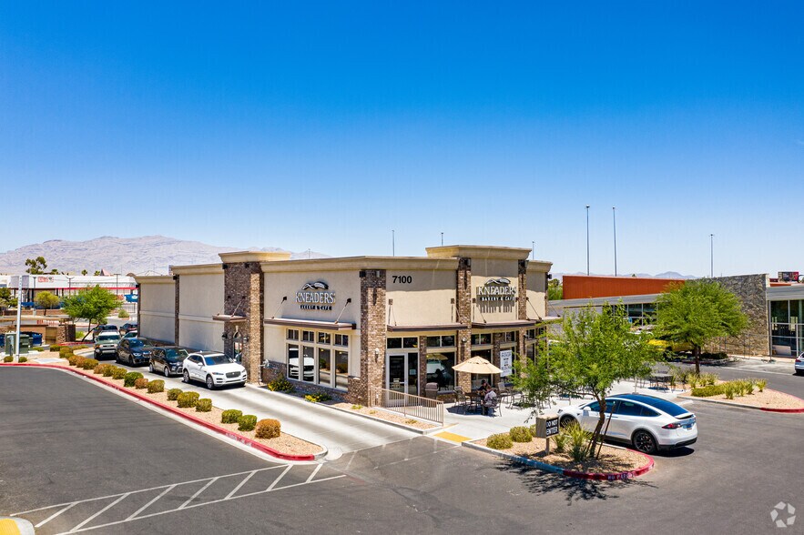More Photos Of 7100 W Craig Rd, Las Vegas Fast Food For Sale