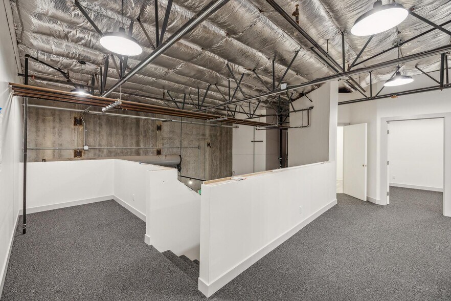 More Photos Of 4314 Redwood Hwy, San Rafael Office For Sale