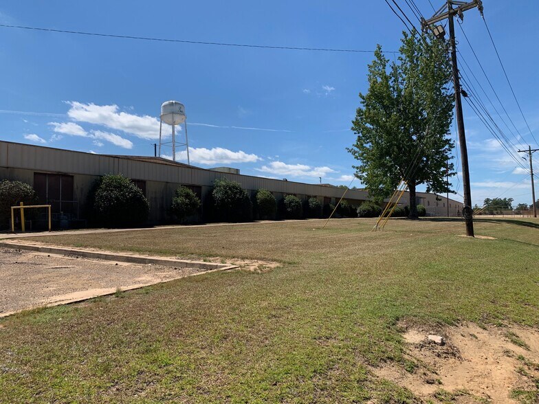 More Photos Of 11670-A Highway 43, Grove Hill Industrial For Sale