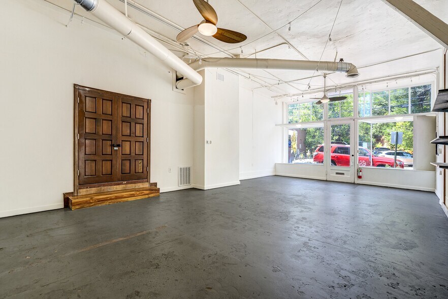 More Photos Of 121 Ruxton Ave, Manitou Springs Storefront Retail Residential For Sale
