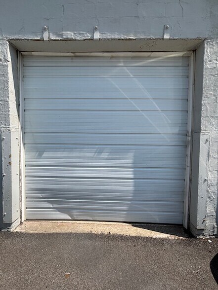 More Photos Of 480 S Green Rd, South Euclid Manufacturing For Lease