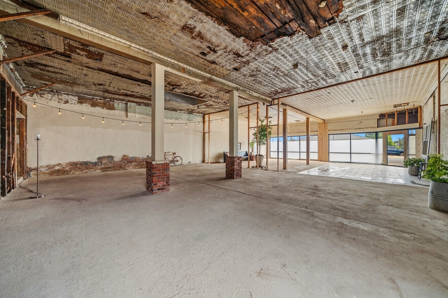 More Photos Of 540 Ouachita Ave, Hot Springs Storefront For Sale